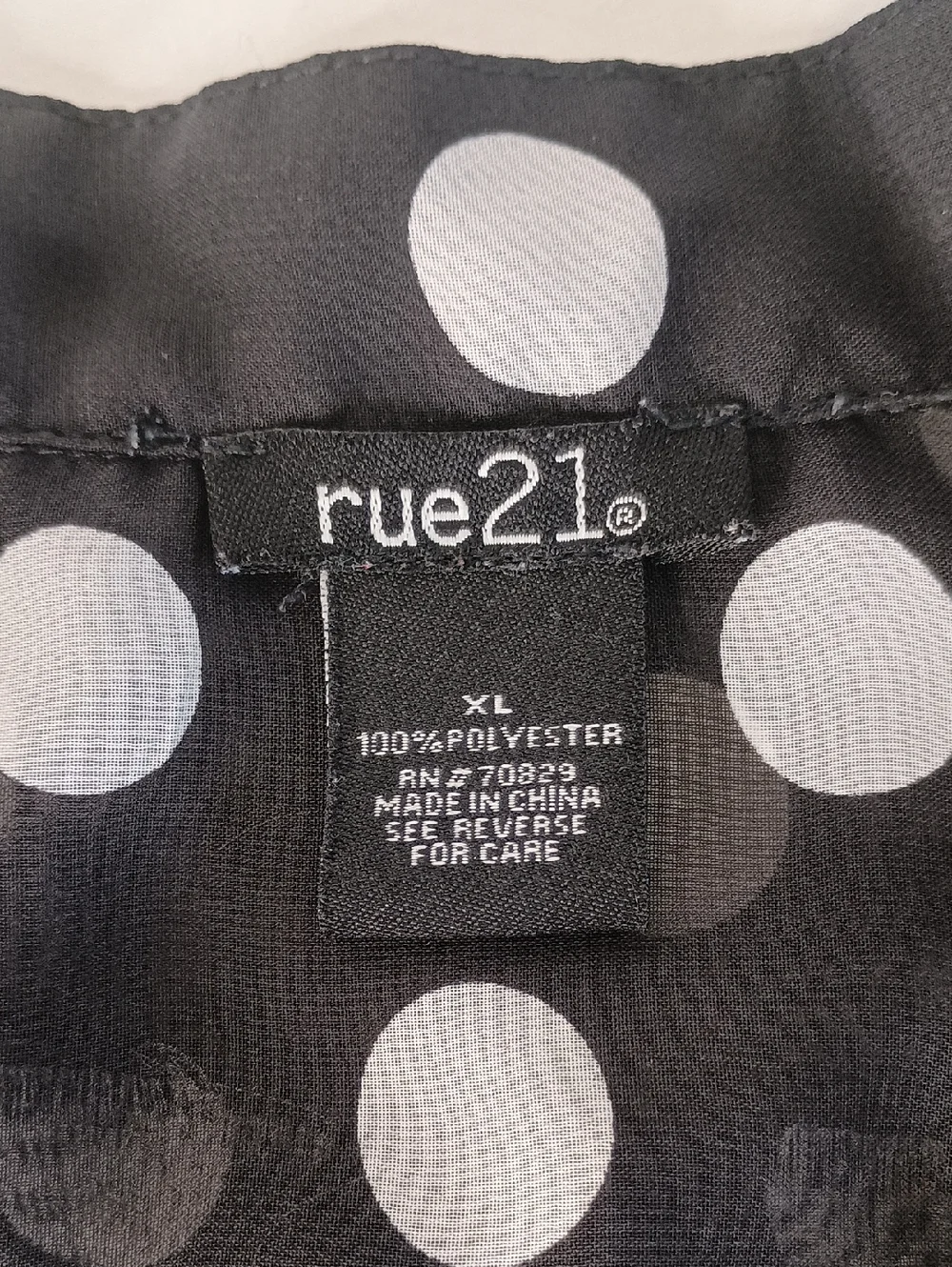 Women's Size XL Sheer Polka Dot Top Blouse Casual Black & White - Picture 5 of 10